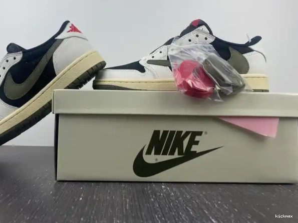 Cheap MAX 1 Scott Travis WMNS DZ4137-106 Jordan Olive OG x Low Air 0321