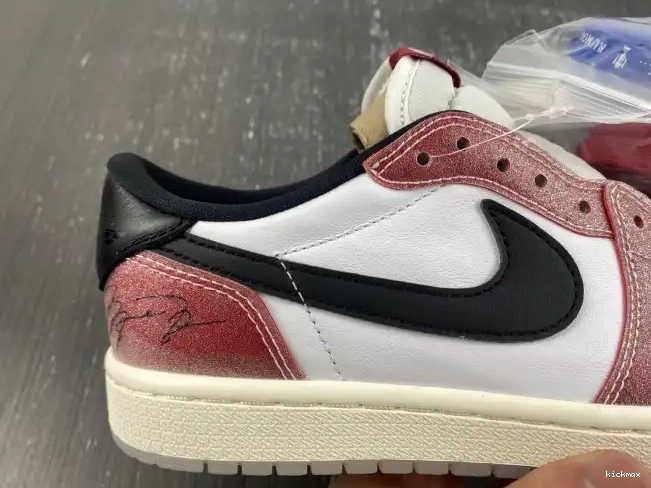 Cheap MAX BLACK' ROOM OG AIR 'RED X TROPHY JORDAN 1 FN0432-017 LOW 0319