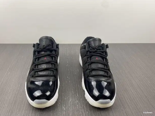 Cheap MAX AV2187-001 Jordan Low Retro 11 Air 72-10 0320