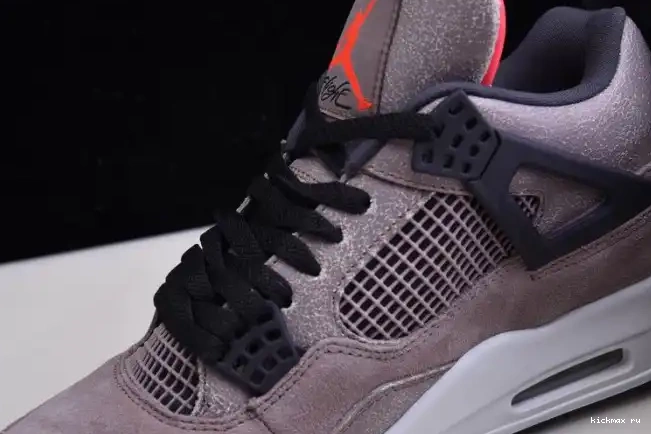 Rep MAX 4 Jordan Retro 