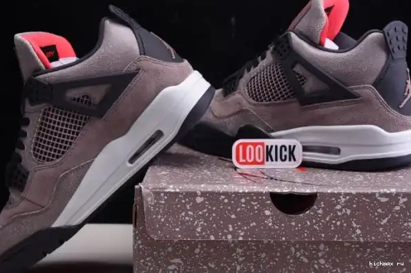Rep MAX 4 Jordan Retro 