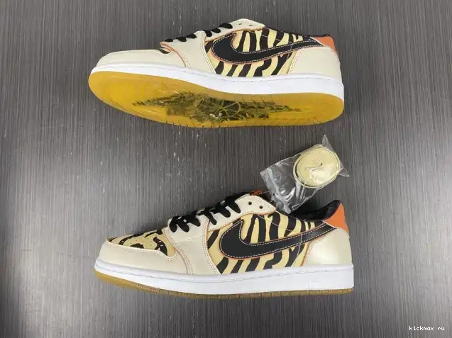 Cheap MAX Low Air 1 Year of OG the Jordan DH6932-100 Tiger 0322