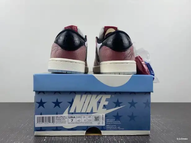 Cheap MAX BLACK' ROOM OG AIR 'RED X TROPHY JORDAN 1 FN0432-017 LOW 0319