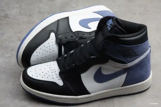 Cheap MAX OG 555088-115 Blue Jordan Retro High Air 1 Moon 0316