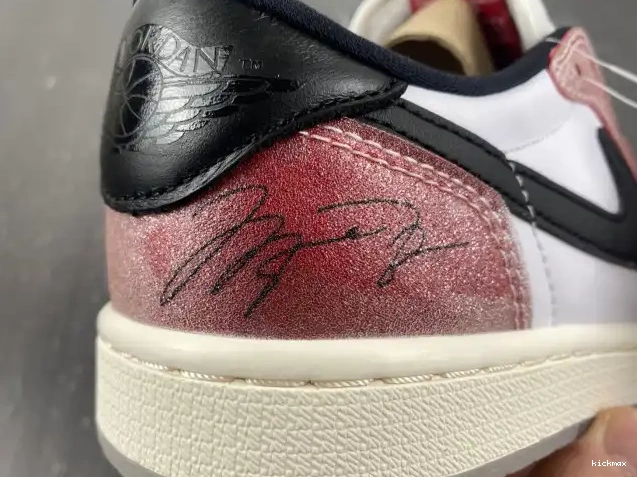 Cheap MAX BLACK' ROOM OG AIR 'RED X TROPHY JORDAN 1 FN0432-017 LOW 0319