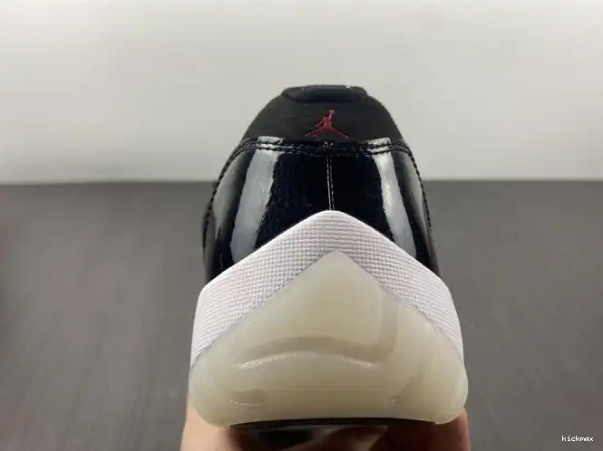 Cheap MAX AV2187-001 Jordan Low Retro 11 Air 72-10 0320